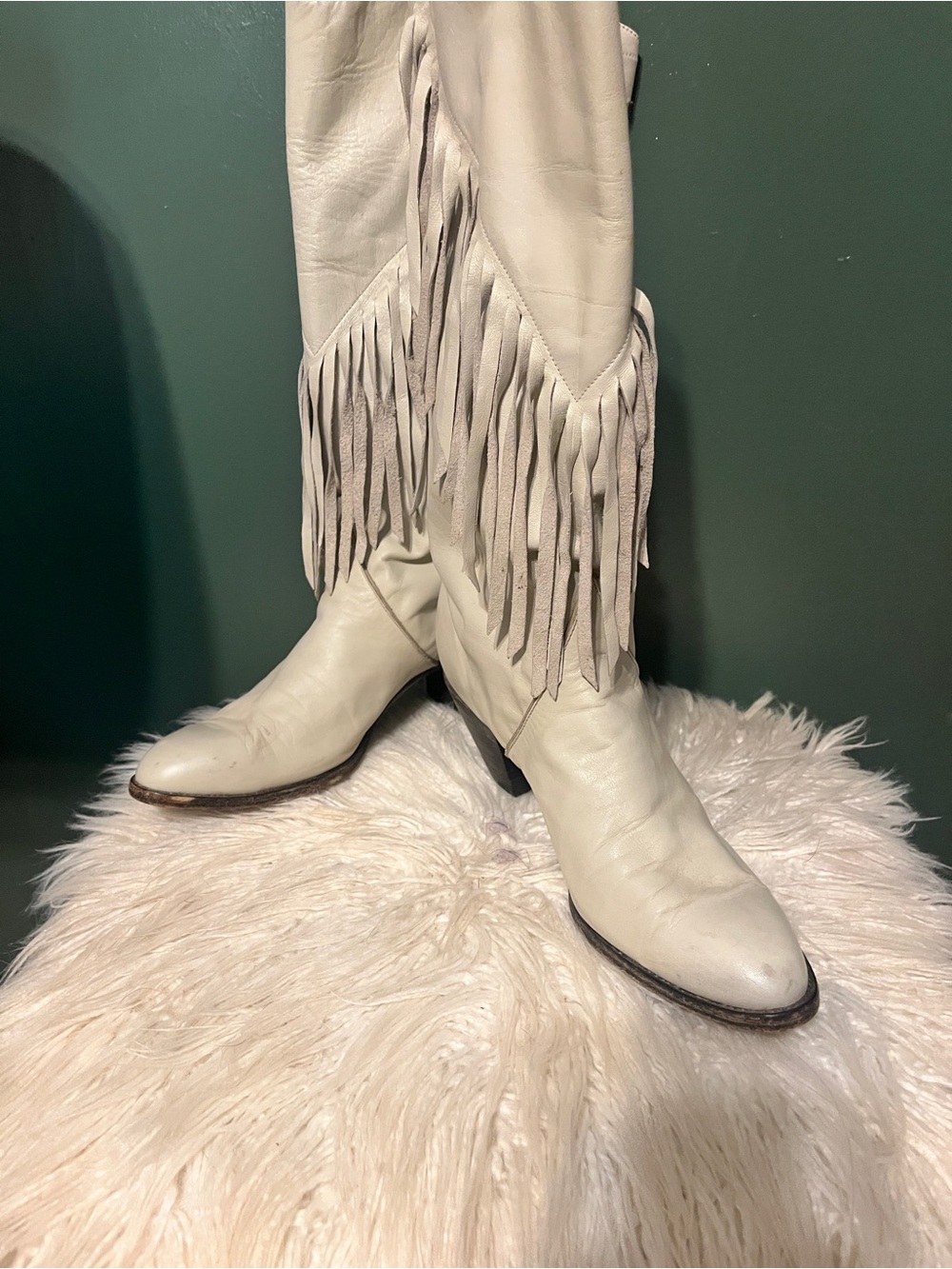 Vintage custom Women’s Cream Fringe Western Boots size 6